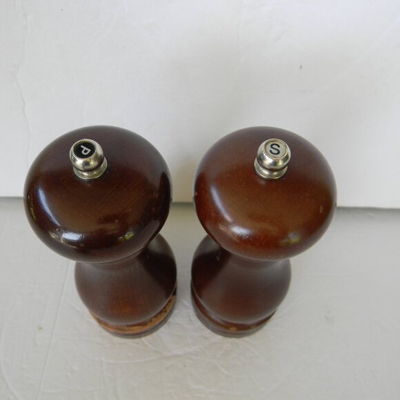 Cole & Mason Salt Mill Grinder-Pepper Grinder MADE IN ENGLAND CLASSIC - Picture 3 of 6